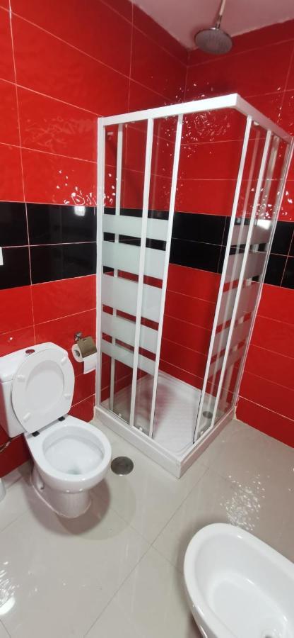 Hostal Gracia Torrejón de Ardoz Esterno foto